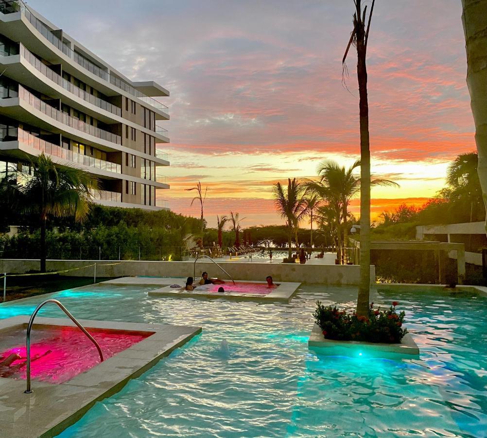 Apartahotel Fantastic Apartment/beach Front Luxury Cartagena